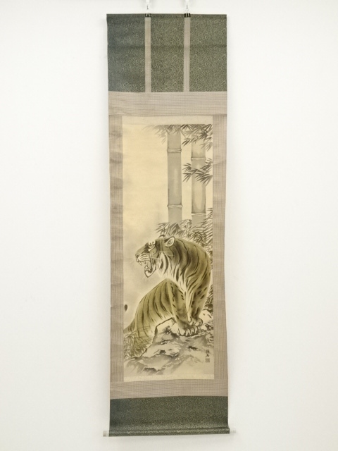 JAPANESE HANGING SCROLL / PRINTED / WILD TIGER 